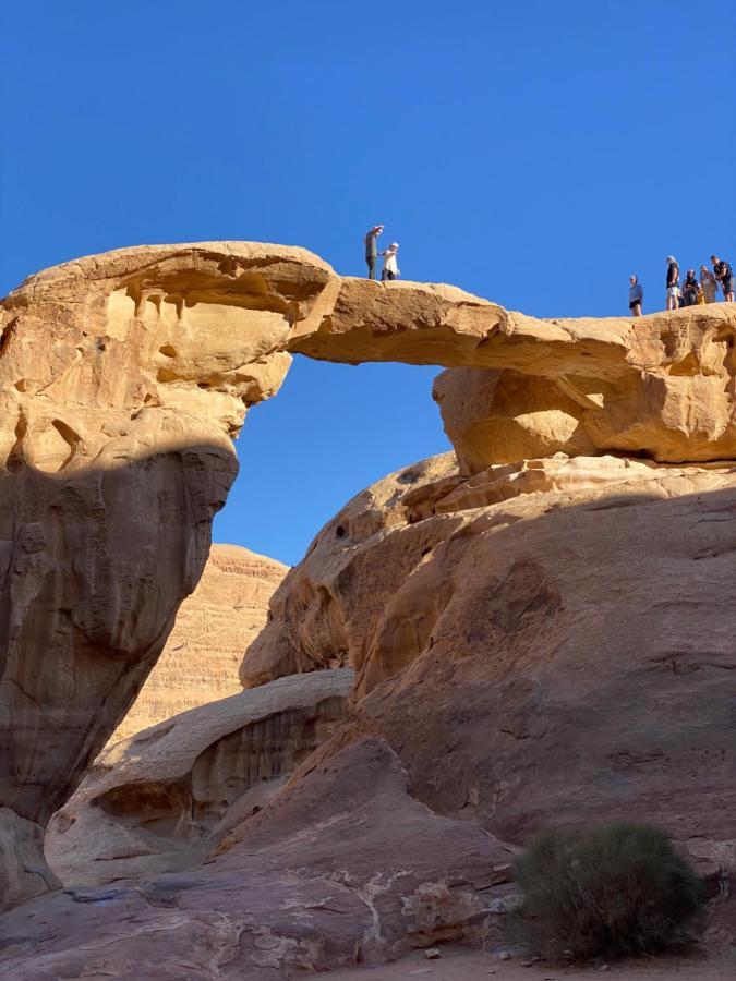 Wadi Rum Hugo Camp Екстериор снимка